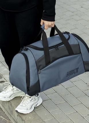 Большая дорожная спортивная сумка Nike для тренировок и поездо...