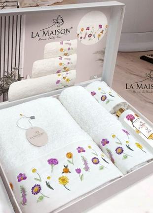 Набор махровых полотенец La Maison Nil 3шт. + ароматический спрей