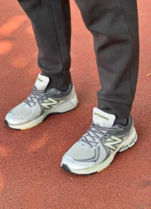 Чоловічі кросівки New balance 860