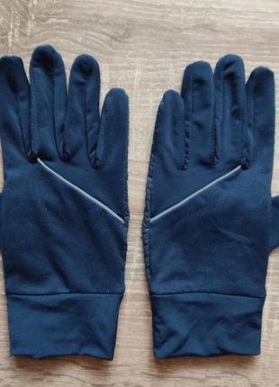 Женские спортивные перчатки утеплённые германия
