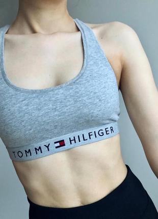 Tommy hilfiger топ