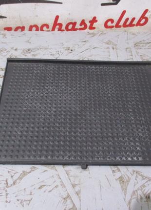 Коврик MR915054 9918752 Spase Star 00-04r Mitsubishi