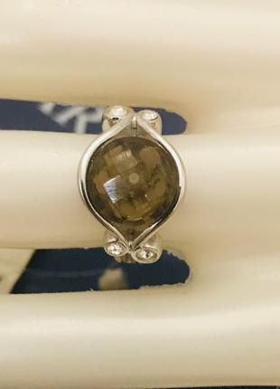 Серебряное кольцо с дымчатым кварцем от ЮД “ZARINA “