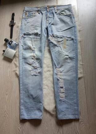 Светлые голубые джинсы рванки с прорезями дырками плотные клас...