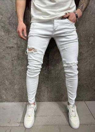 Ультрамодные удобные джинсы по фигуре