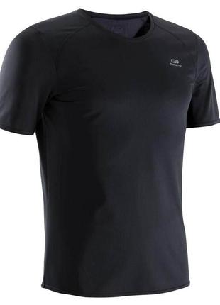 Мужская черная спортивная футболка перфорированная с вентиляци...