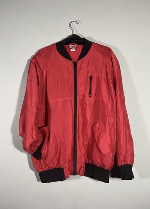 Винтажная куртка ветровка тонкая , ярко-красная из 100% шелка