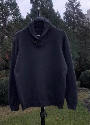 Серый хлопковый свитер с отложным воротничком