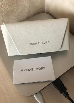 Мужские солнцезащитные очки арамис. оригинал michael kors