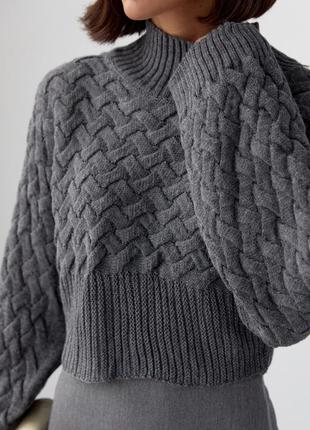 Укорочений светр з цільнокроєними рукавами