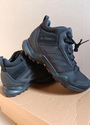Треккинговые кроссовки ботинки adidas terrex ax3 mid gore-tex....