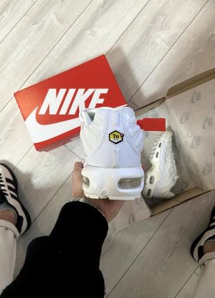 Nike TN premium white