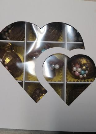 Цукерки ручної роботи "новорічні шари" з бельгійського шоколаду