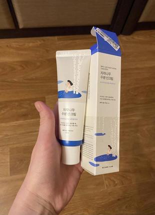 Round lab birch juice moisturizing sunscreen spf 50+ pa++++