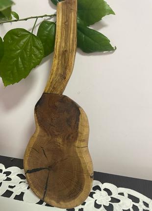 Гітара ручної роботи з дерева груші та бука