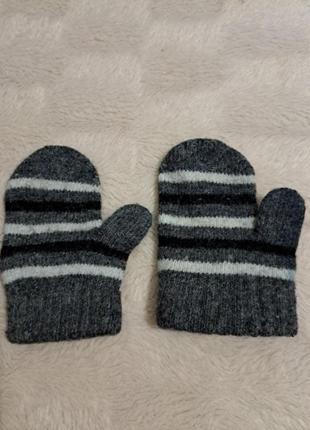 Теплые перчатки детские