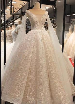 Нова весільна сукня.  весільна сукня великого розміру