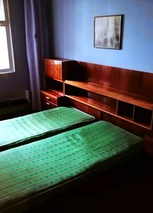 Ліжка з натурального дерева. Київ.