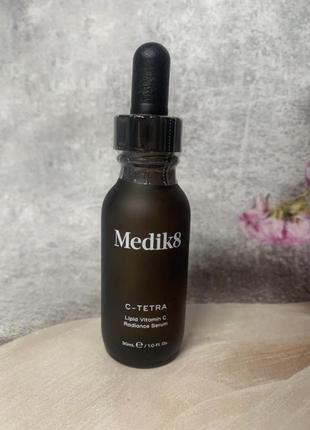 Оригінал сироватка medik8 c-tetra lipid vitamin c radiance serum