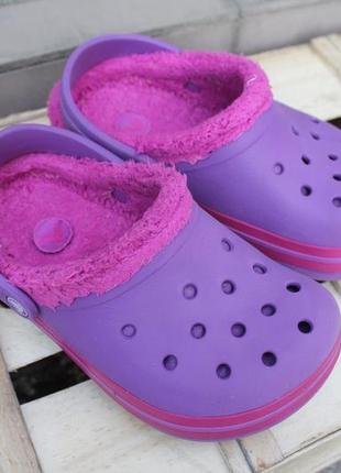 Необычные утепленные кроксы яркого цвета crocs аквашузы сабо с...