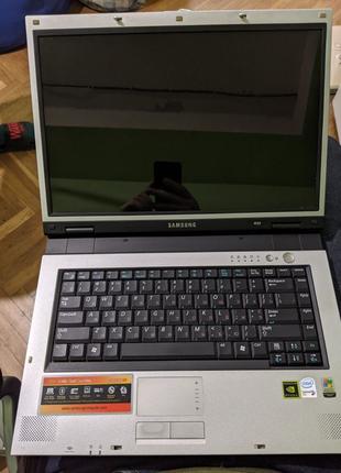 Ноутбук Samsung NP-R55