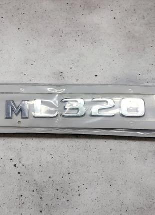 Стикер, эмблема Mercedes ML320