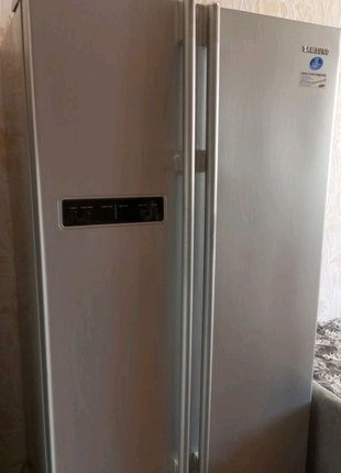 Холодильник SAMSUNG RS20CRPS Side-by-side