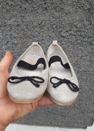 Zara baby іспанія/зручні туфлі, балетки дівчинці /срібло гліттер