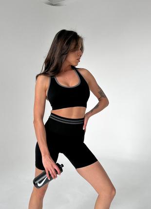 Фитнес-костюм для тренировок Sport черный (топ, шорты), S