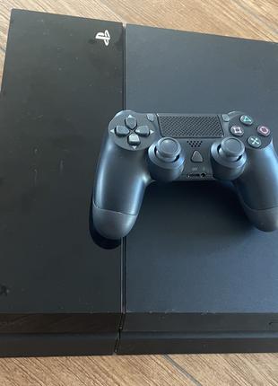 Sony PlayStation 4 PS4 CUH-1115A 500GB Б/У