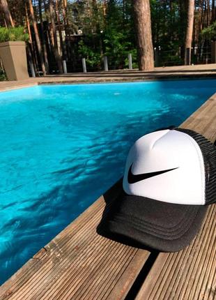 Летняя кепка Nike