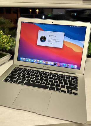 MacBook Air 2014 13" / 4 Gb RAM 128 Gb SSD Core i5