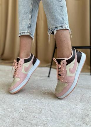 Жіночі кросівки Nike Air Jordan