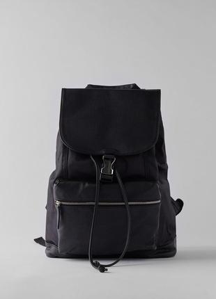 Рюкзак Bershka - Черный с клапаном из ткани и кожи (чорний)
