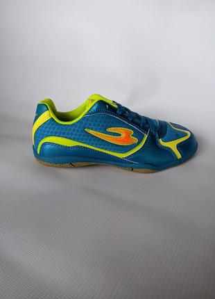 Взуття для футболу дитячі