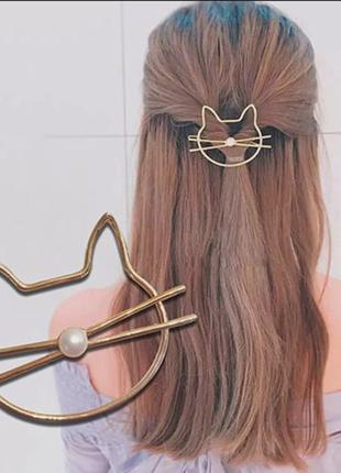 Красивое украшение для волос заколочка "Котик" под золото