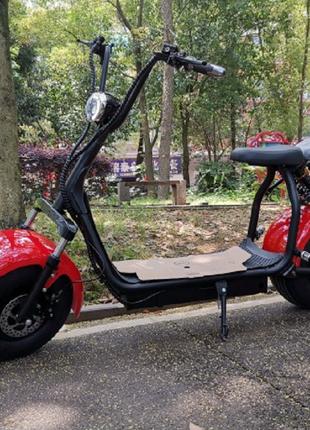 Самокат-скутер электрический внедорожный с широкими колесами и...