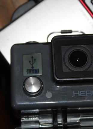 Камера GoPRO HERO (CHDHA-301)+кріплення, монопод і 14ГБ подарунок