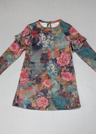 Платье дмточа с коралловыми цветами