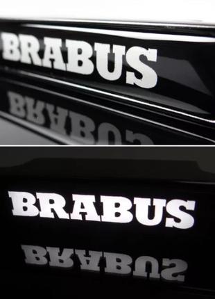 Емблема Brabus з підсвіткою в решітку Mercedes G-class W463a W464