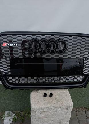Решетка радиатора Audi A4 B8 2012-2015 стиль RS4 (черная окант...