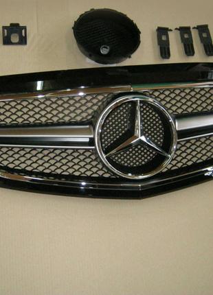 Решетка радиатора Mercedes E-class W212 2013-... Black
