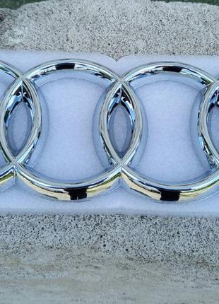 Эмблема Audi в решетку радиатора (кольца, хром)