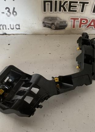 86653CV000 Кріплення бампера заднього ліва сторона KIA EV6 GT-...
