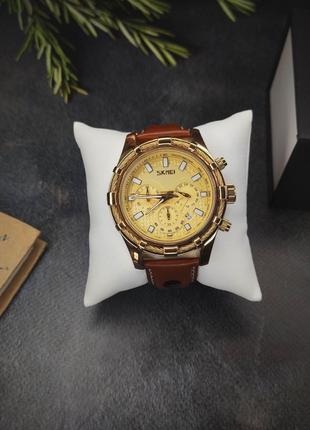 Чоловічий класичний наручний годинник Skmei золотий