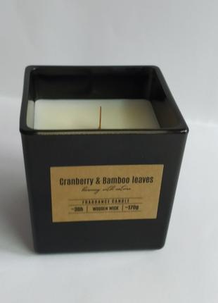 Свеча ароматизированная Cranberry & Bamboo leaves170g Bispol К...