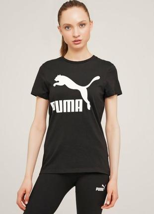 Футболка puma. черная футболка с логотипом puma