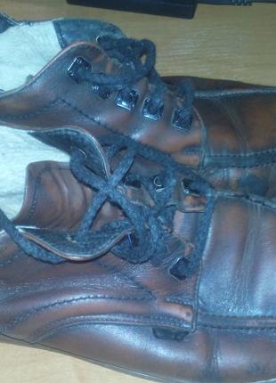 Ботинки туфли кроссовки на меху на осень зиму