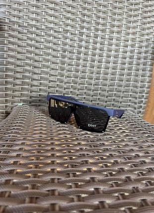 Солнцезащитные очки в стиле dior