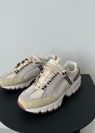 Nike x jacquemus air humara beige